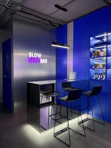 Фотография Blow hair bar 1